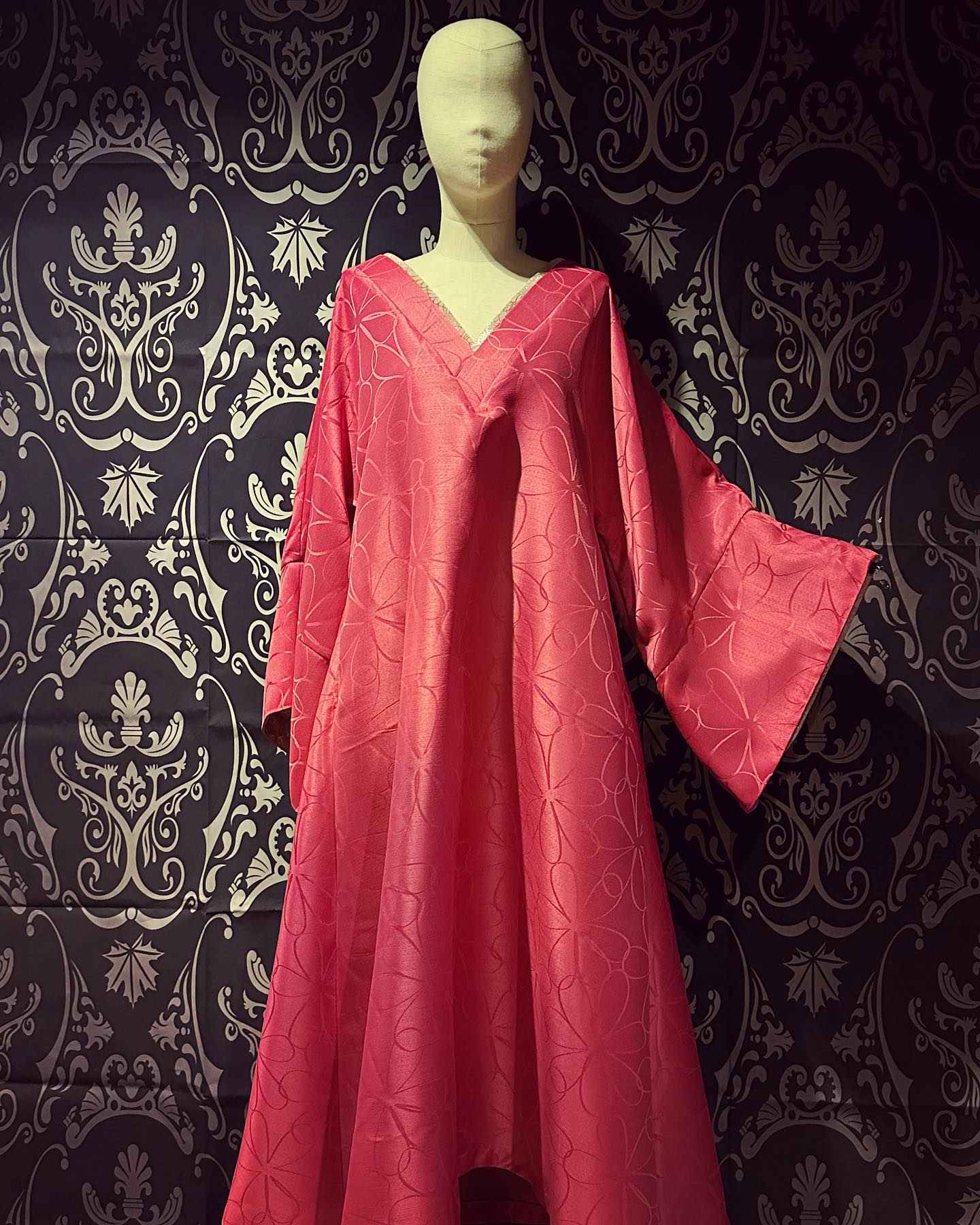 Tsuki no Shizuku – Robe rose