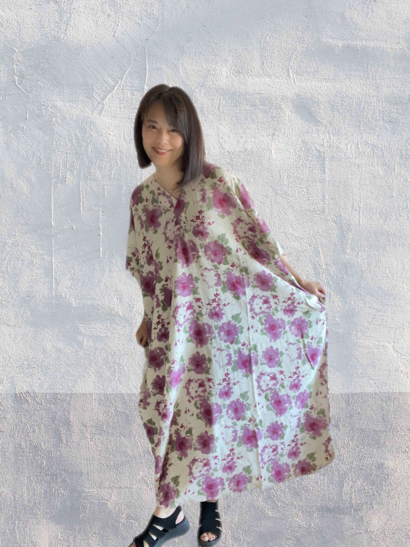 Hikari no Mai - Ivory White & Reddish-Purple Floral Kimono Dress