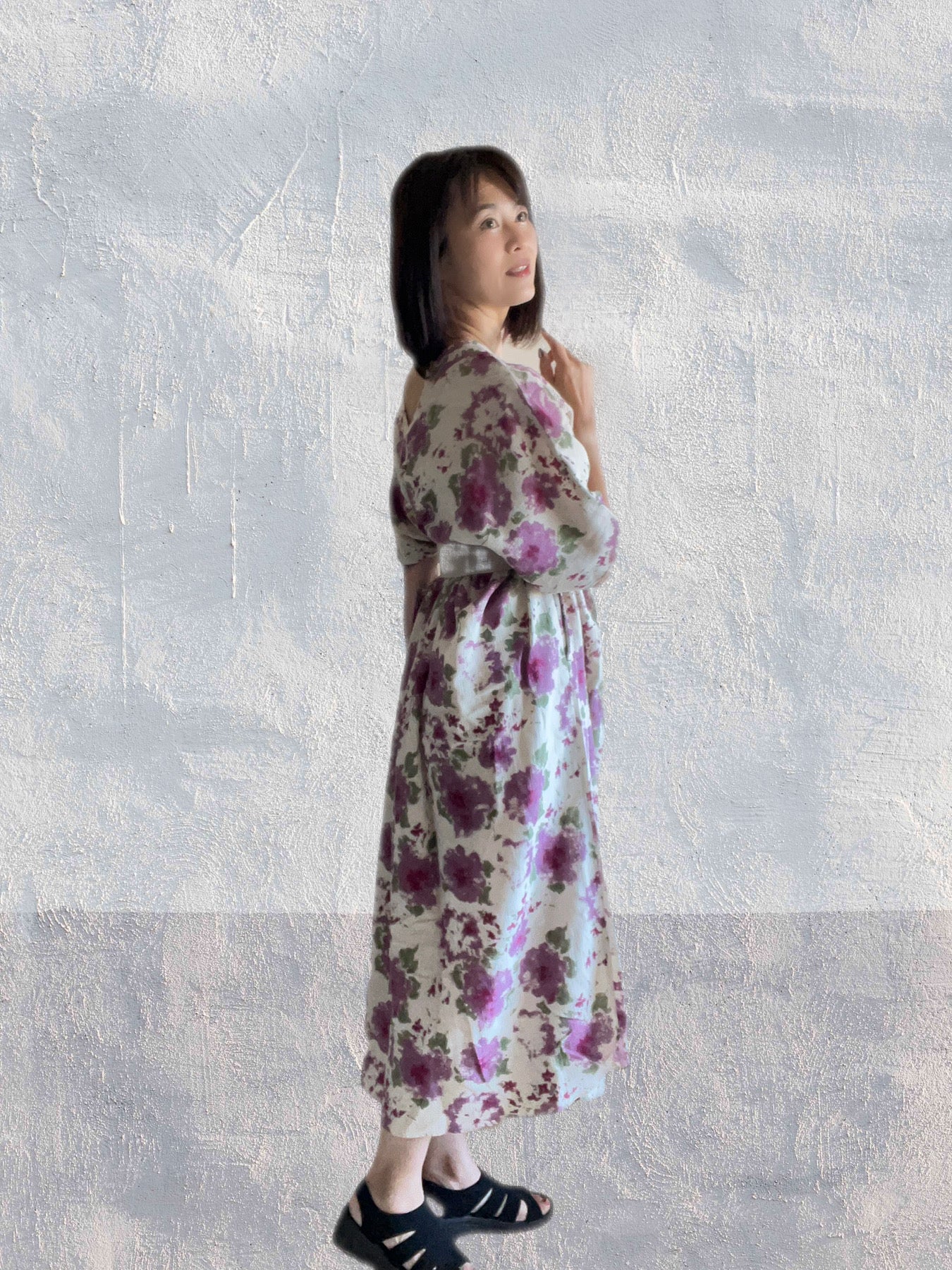 Hikari no Mai - Ivory White & Reddish-Purple Floral Kimono Dress